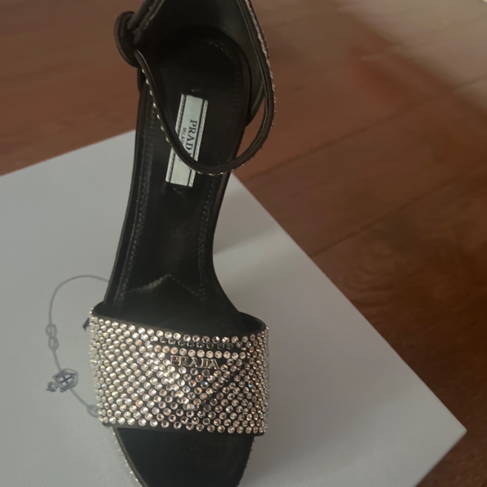 Crystal Ankle-Strap Platform Sandals - Picture 4 of 9